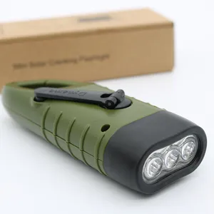 LED zaklamp Torch Lantern Professional Hand Crank Dynamo Portable voor buitenkamperen Mountaineering Solar Power Tent Light
