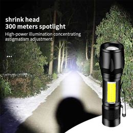 LED lampe de poche LED USB Torche rechargeable portable Portable Camping Light 3 Modes d'éclairage pour la randonnée en plein air Camping d'urgence et alpinisme