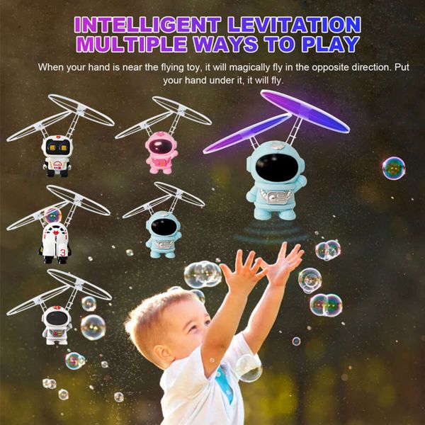 Juguetes voladores LED, robots voladores, juguetes para niños, robots con carga USB, astronauta con luz LED para niños, niñas, adolescentes, regalos de Navidad