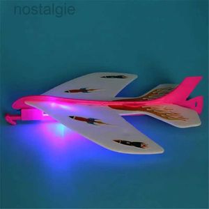 LED VLACHT TOY LED Slingshot Glider Foam Aircraft Flash Light Flying Plane Ujectie Vliegtuig Feest Kinderspeelgoed Geschenk 240410