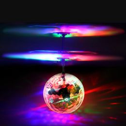 LED Jouets Volants Mini Dron RC Fly Ball Lumineux Enfants Vol Balles Mini Hélicoptère Électronique Infrarouge Induction Avion Drone Jouets LED Lumière Jouet 230621