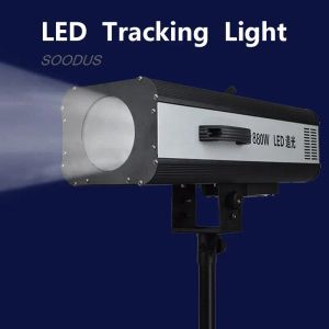 LED Suivre Spot Light for Wedding Theatre DJ Party de Noël Light Supplémentaire Suivez le tracker Double Focus avec Tripod