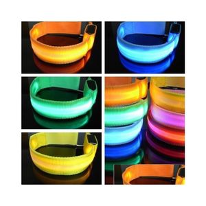 Led Gadget Bras Lumineux Sports De Plein Air Éclairage Dragonnes Avec Un Seul Flash Peut Être Personnalisé Logo Bracelet Drop Delivery Elect Dh3Qt