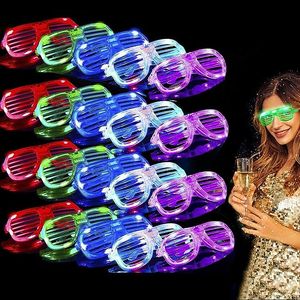 Gafas LED Suministros para la fiesta de Navidad de Nochevieja Gafas iluminadas Persianas de obturador Gafas de sol de fiesta LED Niños/adultos Brillan en la oscuridad Favores de fiesta Fiesta de carnaval de neón