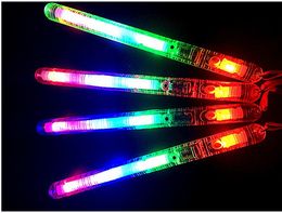 LED Glow light Up Stick jouets Couleur Led bâton lumineux Décoration De Fête De Mariage Jouets 21 CM LED Baguettes Rallye Batons DJ
