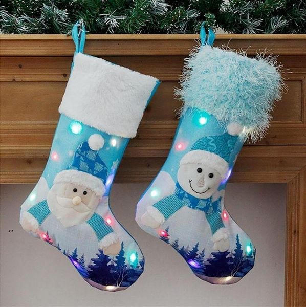 Medias navideñas brillantes LED para Papá Noel Muñeco de nieve Decoración del árbol de Navidad Adornos colgantes Calcetines Bolsa de regalo Bolsas de dulces RRE15014