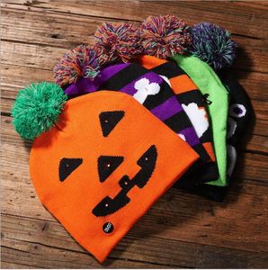 Led Halloween tricoté chapeaux enfants bébé mamans bonnets chauds Crochet hiver casquettes pour citrouille acrylique crâne casquette fête décor cadeau