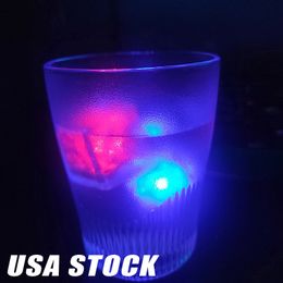 LED ICE CUBE LICHT Gloeiend feest Ball Flash Light Luminous Neon Wedding Festival Kerst Bar Wine Glass Decoratie Benodigdheden 960 stks Oemled