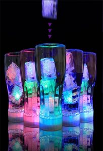 LED-ijsblokjes Gloeiende nachtverlichting Feest Roos Diamant Hartvorm Flitslicht Lichtgevend Neon Bruiloft Festival Kerstbar Wijn Gl1348144