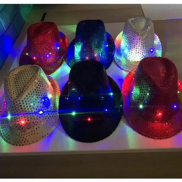 Sombreros de fiesta de jazz LED Luz intermitente LED Fedora Trilby Lentejuelas Gorras Disfraces Baile Unisex Hip Hop Lámpara Sombrero luminoso 902