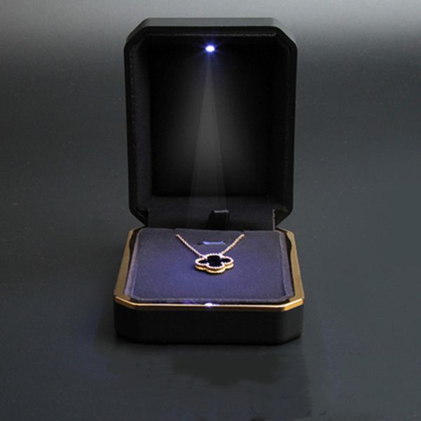 Caja de regalo de joyería LED Caja elegante para collar, colgante, pulsera, caja con luz LED para exhibición de joyas, compromiso de boda, día de San Valentín