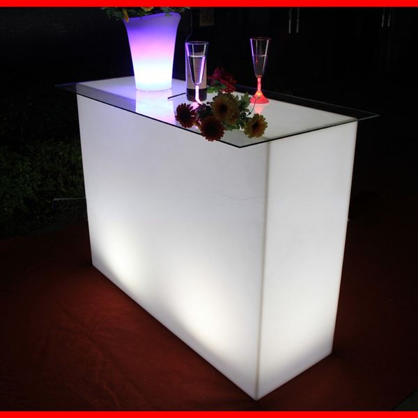 Table rectangulaire de meubles de barre en plastique de loisirs simples de compteur de lumière LED pour la table haute de barre à la maison