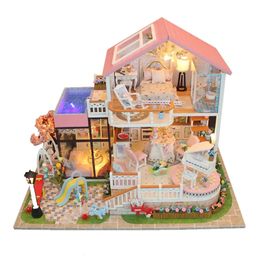 Lumière LED maison de poupée Miniature bricolage maison de poupée meubles en bois faits à la main semblant jouer maison jouet pour enfants cadeau d'anniversaire 240202