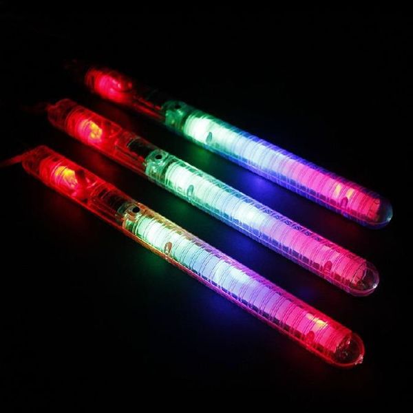 Bâton lumineux LED couleur arc-en-ciel, bâtons Flash portables réutilisables qui brillent dans le noir avec tige fluorescente en corde pour Concert