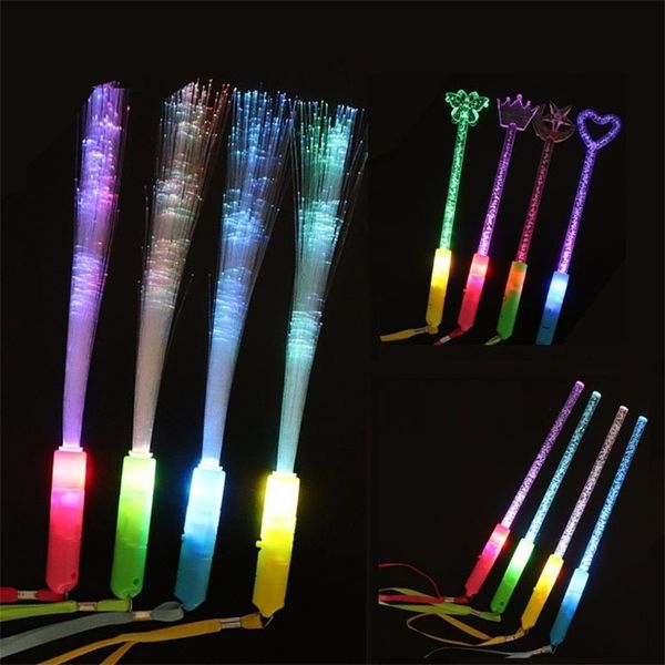 Bâtons Lumineux LED 12pcs up Rod Glow Fibre Optique Baguettes Magiques avec 3 Modes Jouets Noël Cadeau D'anniversaire Fête De Mariage Halloween 220919