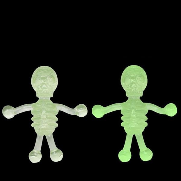 LED Light Sticks 50pcs Squelette Prop Disposition Figurines Humaines Pliables Extensible En Vrac Jouets Halloween Crâne Antistress Pour Enfants 230705