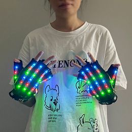 LED Light Sticks Fashion Gants RVB colorés avec néon clignotant pour la danse Rave Party brillant dans le noir 230803