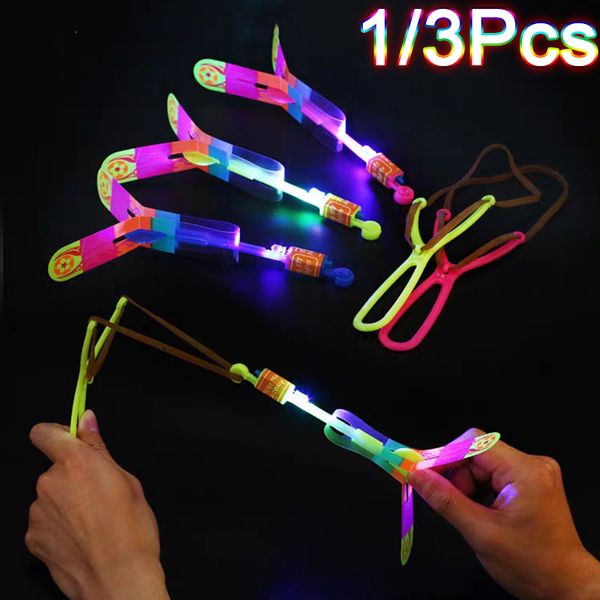 Bâtons Lumineux LED Shining Rocket Catapult Garçons Enfants Led Allumant Jouet Lumineux Élastique Hélicoptère Rotation Jouet Rapidement Rapide Volant Jeux Cadeau 230625