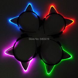 La luz LED se pega hacia arriba Headwear 6 colores de iluminación Oreja de gato Diadema intermitente Rave Mujeres Niñas Glow Party Supplies 230712
