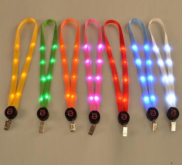 LED Light Up Lanyard Key Chain ID Keys Holder 3 Modes Clignotant Corde Suspendue 7 Couleurs SN2731