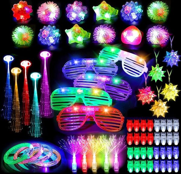 Led Light Up Party Favors Glow in the Dark Anniversaire Fournitures pour Enfants Adultes Halloween Flash Anneaux Lunettes Bracelets Fibre Optique Cheveux Lumières Pendentifs Colliers