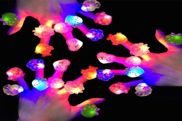 LED Light Up Rings Favores Glow Party Favors Flashing Kids Box Toys Recompensas de Classroom Classroom Tester Supplies3258505