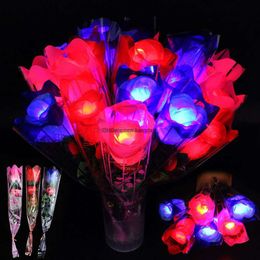 LED Light Up Rose Flower Gloeiend Valentijnsdag Cadeau Bruiloft Decoratie Nepbloemen Feestartikelen Spoof speelgoed Festival Decoraties simulatie roos