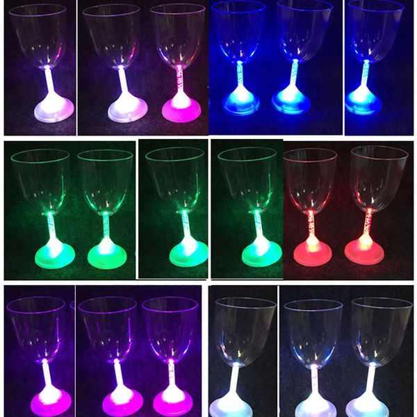 Led Light UP Verre À Vin En Plastique Coloré Lumineux Tasse À Vin Liquide Activé Clignotant Lumineux Tasses Fête KTv Bar HH22-94