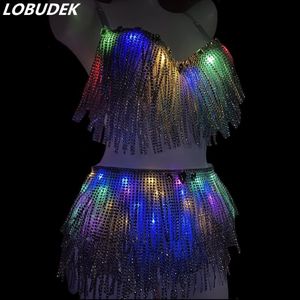Éclairage LED Vêtements de danse sexy bar rave fête argentée canapes franges Bikini LED 2 pièces tenue de nuit chanteuse danseuse costume 278k