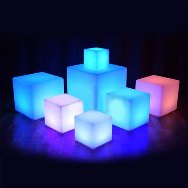 LED LUMINENT CUBE CUBE TABLE LAMPE BATTERIE POLIÉE RÉLÉVISION 16 COLOR KTV PARTER LETTE SEAT GLOW