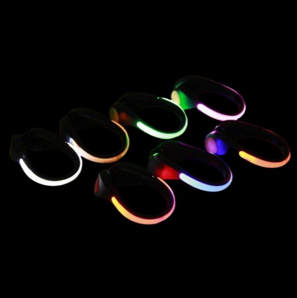 LED pince à chaussures lumineuse lumière nouveauté éclairage en plein air course cyclisme vélo RGB sécurité veilleuses lampe d'avertissement brillant zapato cic5204804