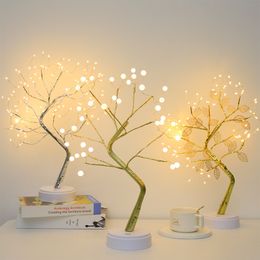LED Nachtverlichting Sfeer Kerstboom Lampen voor Kinderen Slaapkamer Home Decor USB / Batterij Fairy Tafellamp Vakantie verlicht 108 LED's