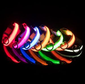 LED Nylon Collares para perros para mascotas Seguridad nocturna LED Luz intermitente Resplandor en la oscuridad Perros pequeños Mascotas Correa Intermitentes Collar de seguridad SN2763