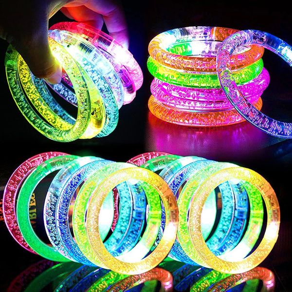 Led Rave Toy 10 pièces/sac 6 couleurs LED Bracelets clignotant lueur jouet néon éclairer enfants fête d'anniversaire faveurs traiter invités cadeaux Goodie sac remplissage 231109