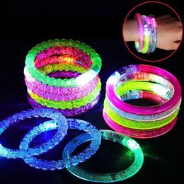 LED RAVE Toy 10PCS flitsende LED Party Bracelet Polsband Dance Disco Bangle Licht voor Halloween Christmas Pulseras Luminosas Fluorescentes 240410