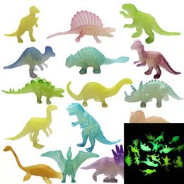 Led Rave Speelgoed 12 Stuks Lichtgevende Dinosaurus Jurassic Park Party Bag Glow In The Dark Speelgoed Voor Kinderen Mini dieren Model Set Juguetes 230605