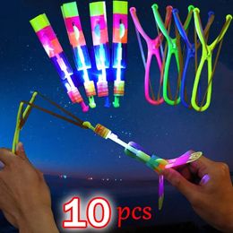 Led Rave Toy Coloré Lumineux Jouets Enfants Enfants Élastique Catapult Rocket Jeux LED Allumant Élastique Rapidement Vol Rapide 231018