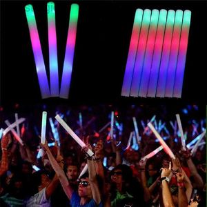 LED RAVE Toy Foam Glow Sticks LED Multi-colour Electronic Light Up Sticks Party Supplies for Party Wedding Birthday Concert Kerstmis 240410
