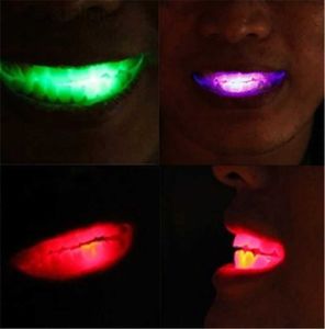 Jouet rave rave drôle LED LED UP BRISES BRACES CLOW D de des dents Halloween Party Rave Supplies Colorful Teeth Toys Shining Light Lights Party Supplies 240410