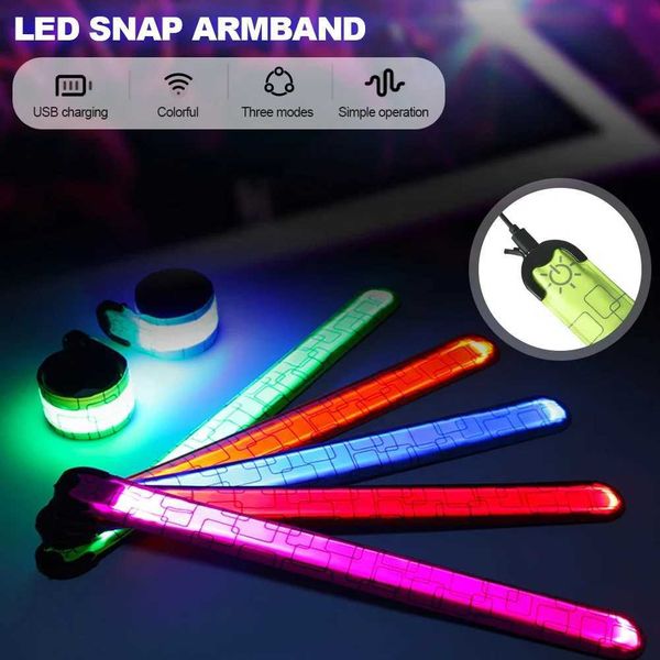 Toy rave LED LED Lumineuse boucle bracelet avec décoration de luminosité à haute luminosité comprimé LED rechargeable