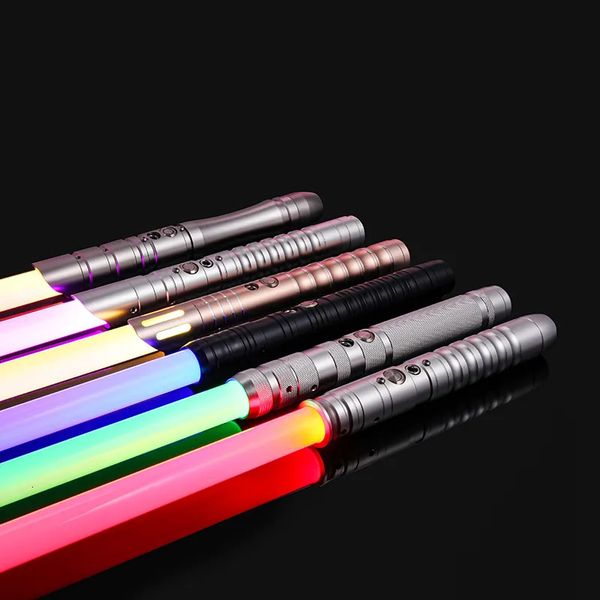 Led Rave jouet RGB métal sabre Laser épée jouets sabre lumineux Espada Brinquedos sabre De Luz Juguetes Kpop Lightstick Zabawki Oyuncak 231007