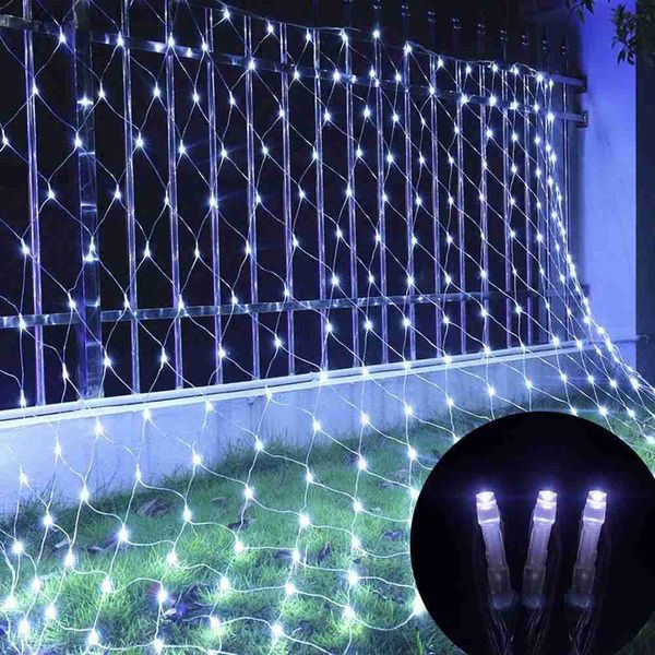 Cadenas LED 1.5x1.5M 3x2M 6x4M Luces de cortina LED netas Luz de hadas de carámbano impermeable al aire libre para decoración navideña de Navidad YQ240401