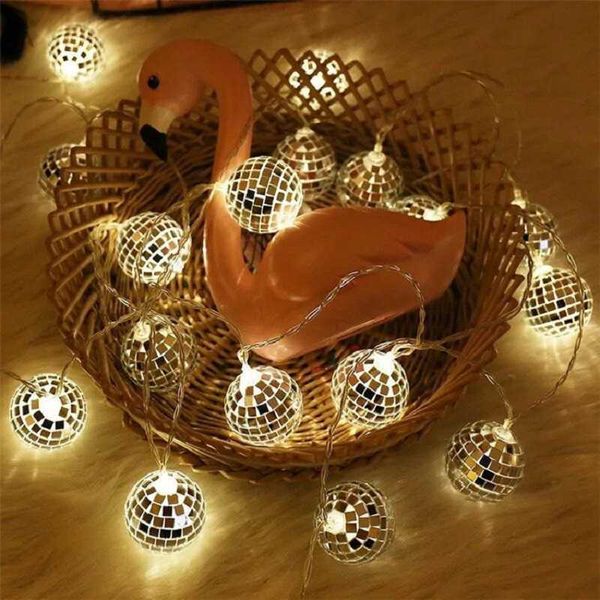 LED Strings 3M LED Guirlande Lumineuse Alimenté par Batterie Boule à Miroir Lampe de Réflexion de Scène pour Mariage Nouvel An Noël DJ Disco Home Party Decor P230414