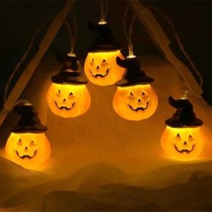 LED-snaren Halloween pompoenvormig licht string decoratie rekwisieten Lachend gezicht Ghost Festival YQ240401