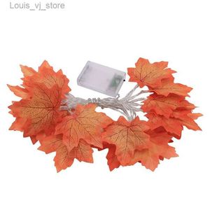 Cordes LED Feuille d'érable Chaîne Lumineuse Noël Thanksgiving Scène Disposition Lampe Intérieur Extérieur Restaurant Chambre Décoration De Mariage YQ240401