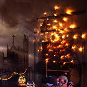 LED-snaren Feest LED Halloween Zwart Spinnenweblicht met 70 LED Waterdicht Oranje Netverlichting Decor Huis Binnen en Buiten Eng Halloween HKD230919