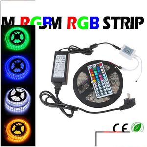 LED -strips 5m 5050SMD RGB Strip Licht Flexibele waterdichte DC12V IP65 MTI -kleur met 44 sleutel IR Remote Drop Leving Lights Lighting Ho Dhobd