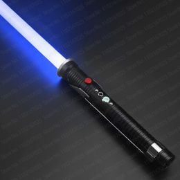 LED SwordsGuns 80 cm RGB Metalen kleine Lightsaber 16 Kleuren 3 Geluid Fonts Laser Zwaard Cosplay Prop Zware Dueling Saber de Luz Voor Kinderen Speelgoed 230803