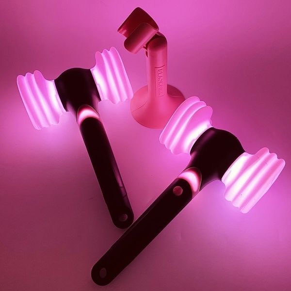 LED SwordsGuns Bâton Lumineux Noir Rose Corée Kpop Ver 2 Bâton Lumineux Bluetooth Tige Lumineuse Lampe De Concert Hiphop Flash Aide Fans Cadeau 230804