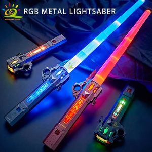 LED SwordsGuns Sabre Laser rétractable Doigt Rotatif Épée Laser Flash Lumineux Soundfont Force FX FOC Blaster Cosplay Bataille Jouet pour Enfants 230906